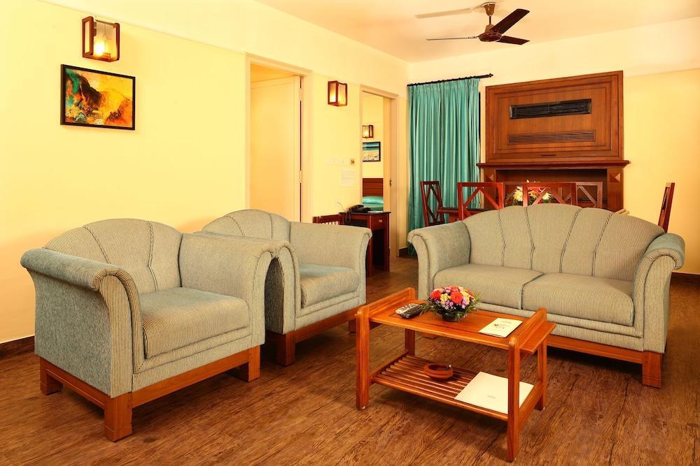 Riviera Suites Kochi Εξωτερικό φωτογραφία